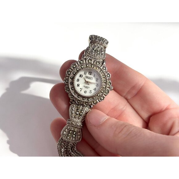 Art Deco Mayfair Silver T Stretch Ladies Vintage Wristwatch - 25mm - WORKS! - Picture 9 of 11